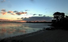 西海湾新西兰海湾黄昏风景