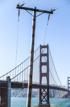 金门大桥被电线杆遮住
