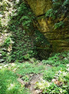 山洞洞穴